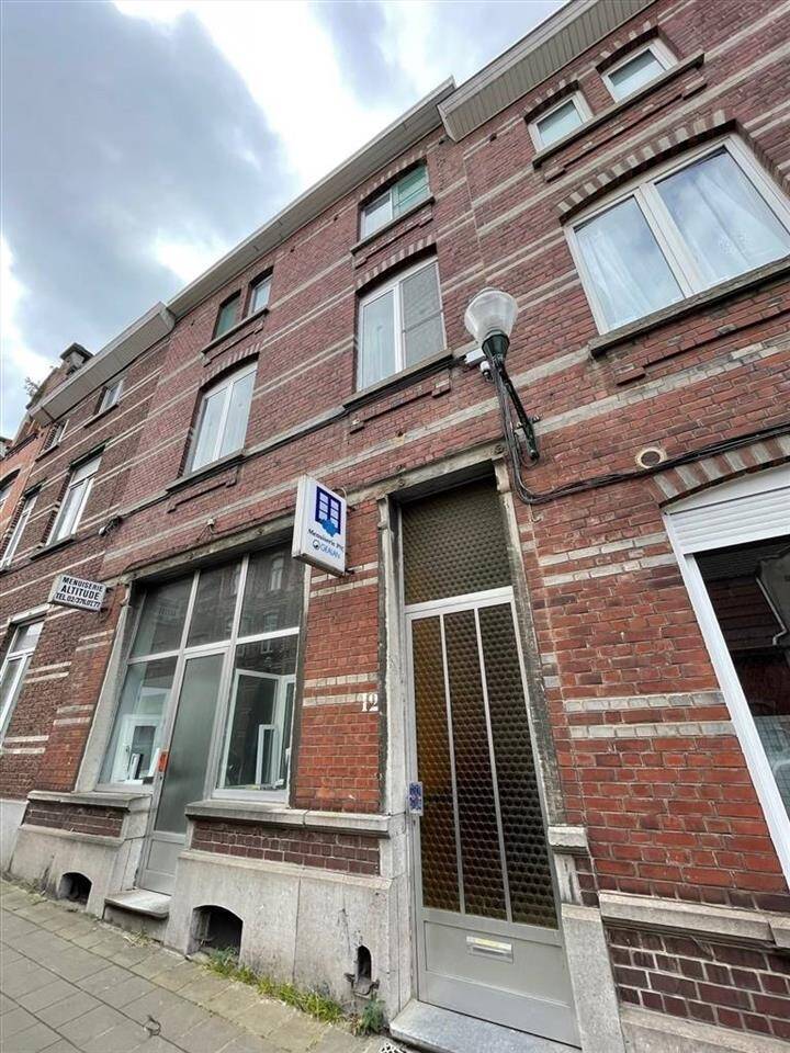 Immeuble de rapport - Immeuble à appartement à vendre à Forest 1190 397000.00€ 3 chambres 470.00m² - annonce 301003