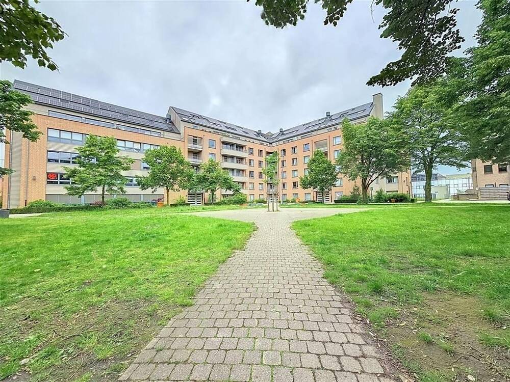 Studio à vendre à Woluwe-Saint-Lambert 1200 140000.00€  chambres 25.00m² - annonce 176276