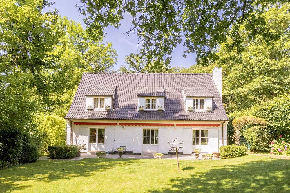 Villa à vendre à Uccle 1180 1425000.00€ 4 chambres 220.00m² - annonce 178260