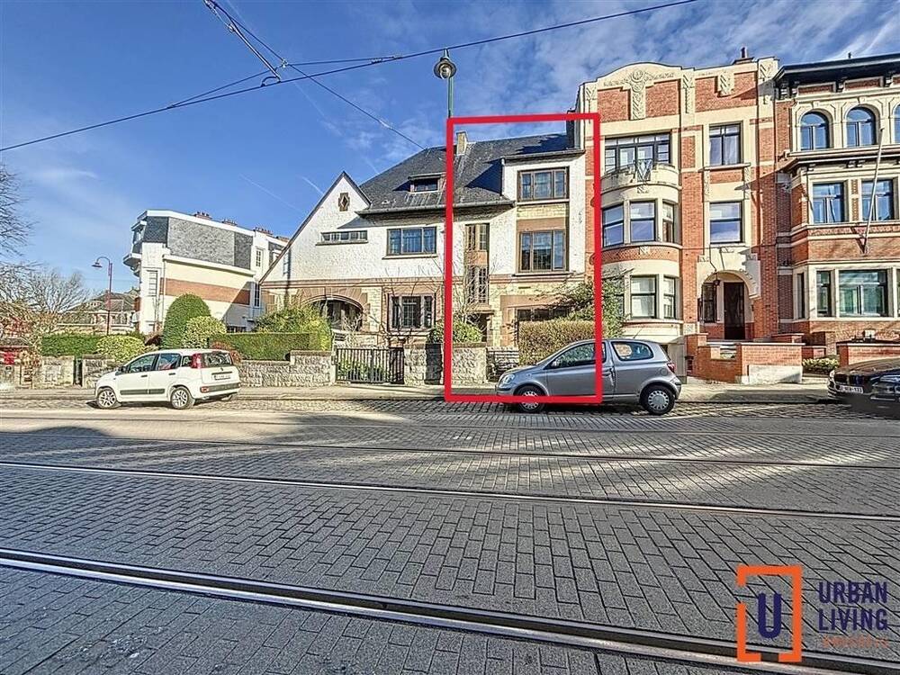 Maison de maître à vendre à Berchem-Sainte-Agathe 1082 430000.00€ 4 chambres 219.00m² - annonce 191860