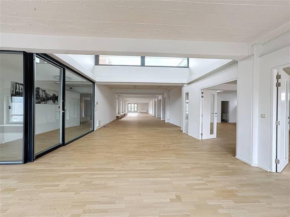 Handelszaak te  huur in Brussel 1000 6533.00€  slaapkamers 490.00m² - Zoekertje 198091