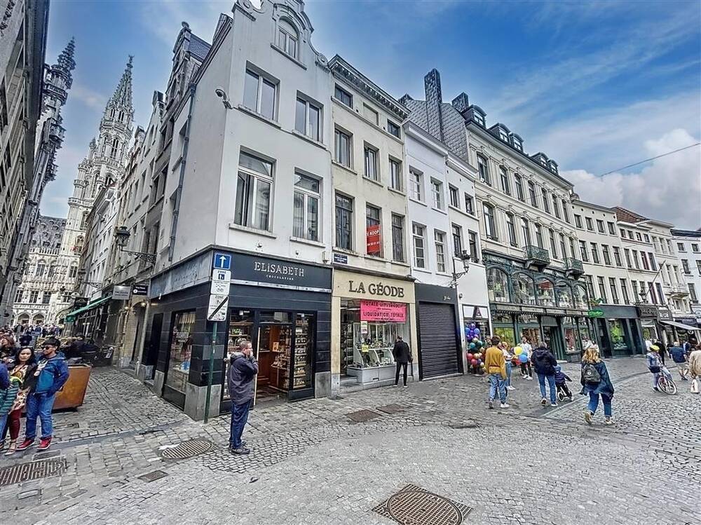 Immeuble de rapport - Immeuble à appartement à vendre à Bruxelles 1000 795000.00€ 1 chambres 150.00m² - annonce 205236