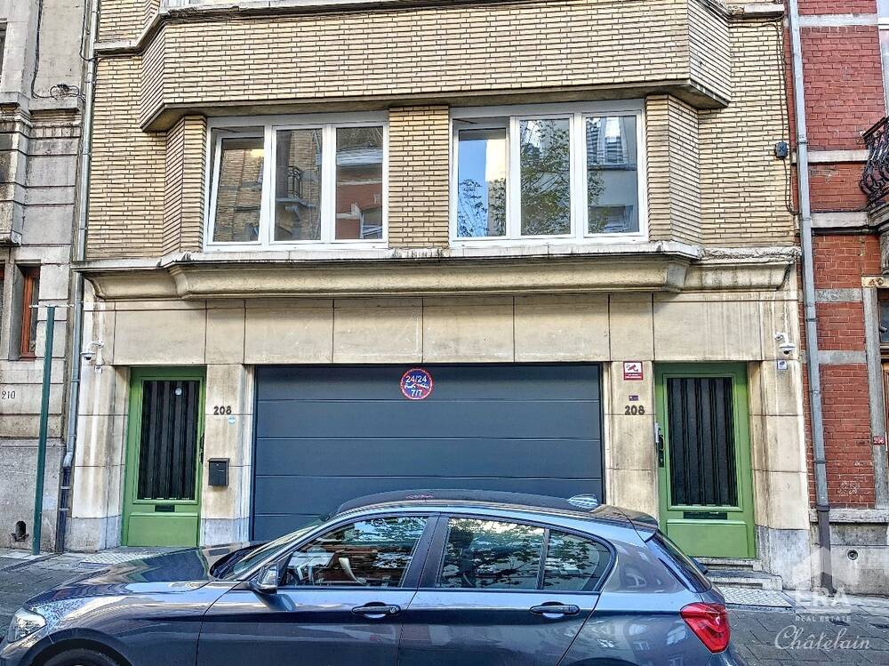 Commerce à louer à Saint-Josse-ten-Noode 1210 1300.00€ 0 chambres 161.00m² - annonce 205587