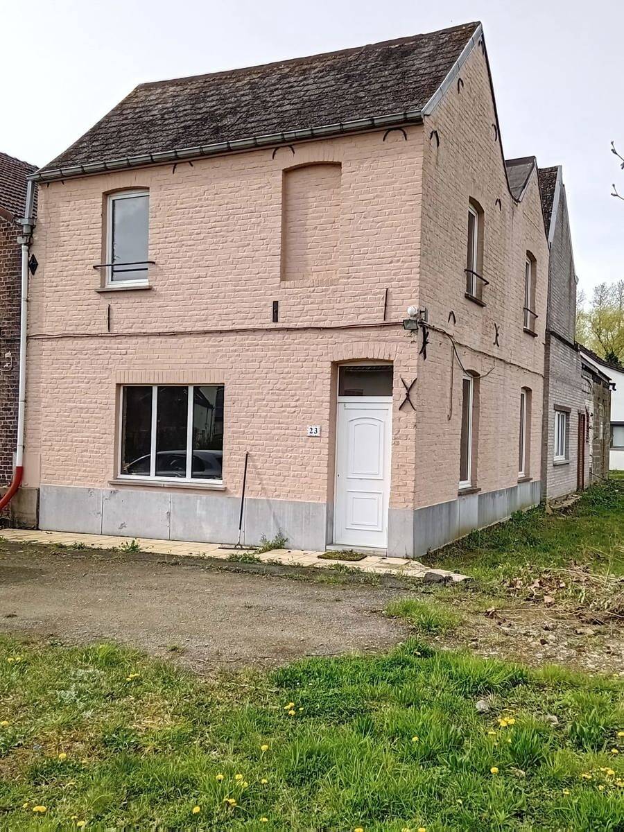 Maison à  à Deux-Acren 7864 285000.00€ 7 chambres 246.00m² - annonce 207150