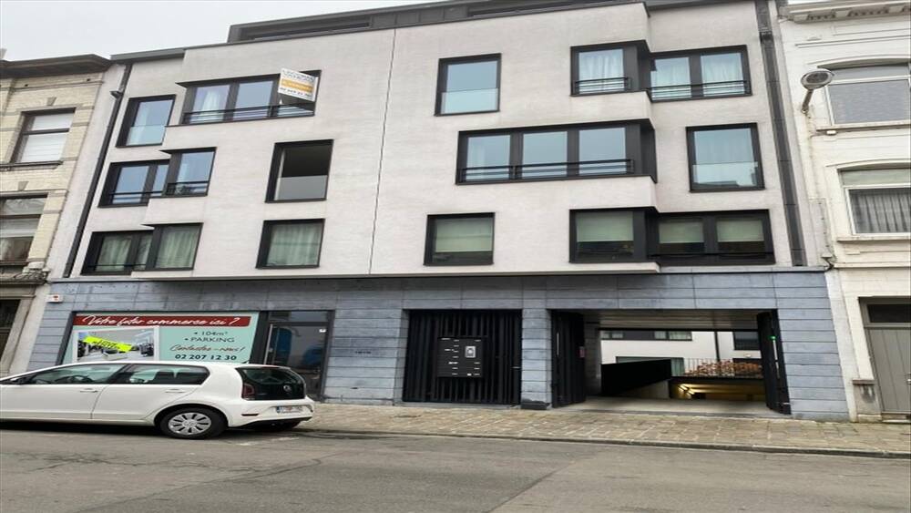 Parking te  huur in Elsene 1050 160.00€  slaapkamers m² - Zoekertje 209533