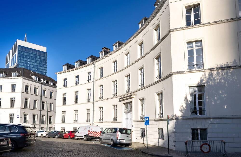 Handelszaak te  huur in Brussel 1000 3220.00€  slaapkamers 286.00m² - Zoekertje 210809