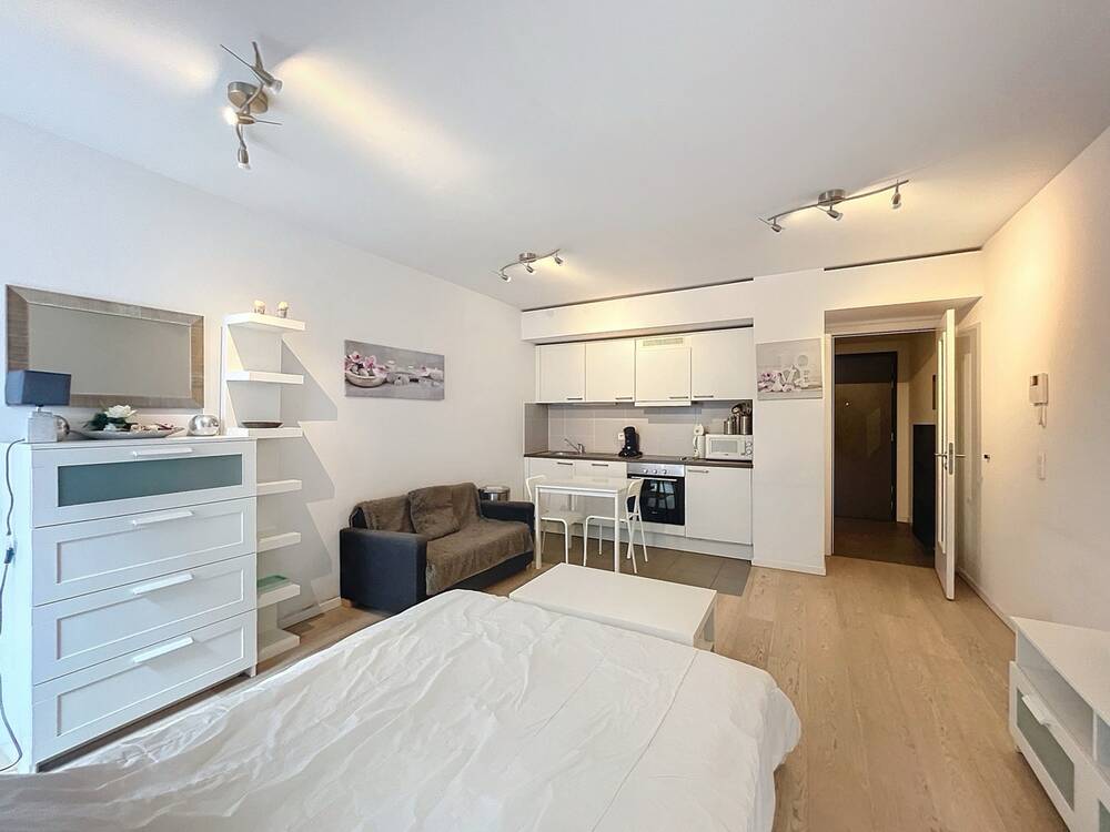 Studio te  huur in Brussel 1000 1100.00€ 1 slaapkamers 34.00m² - Zoekertje 222055