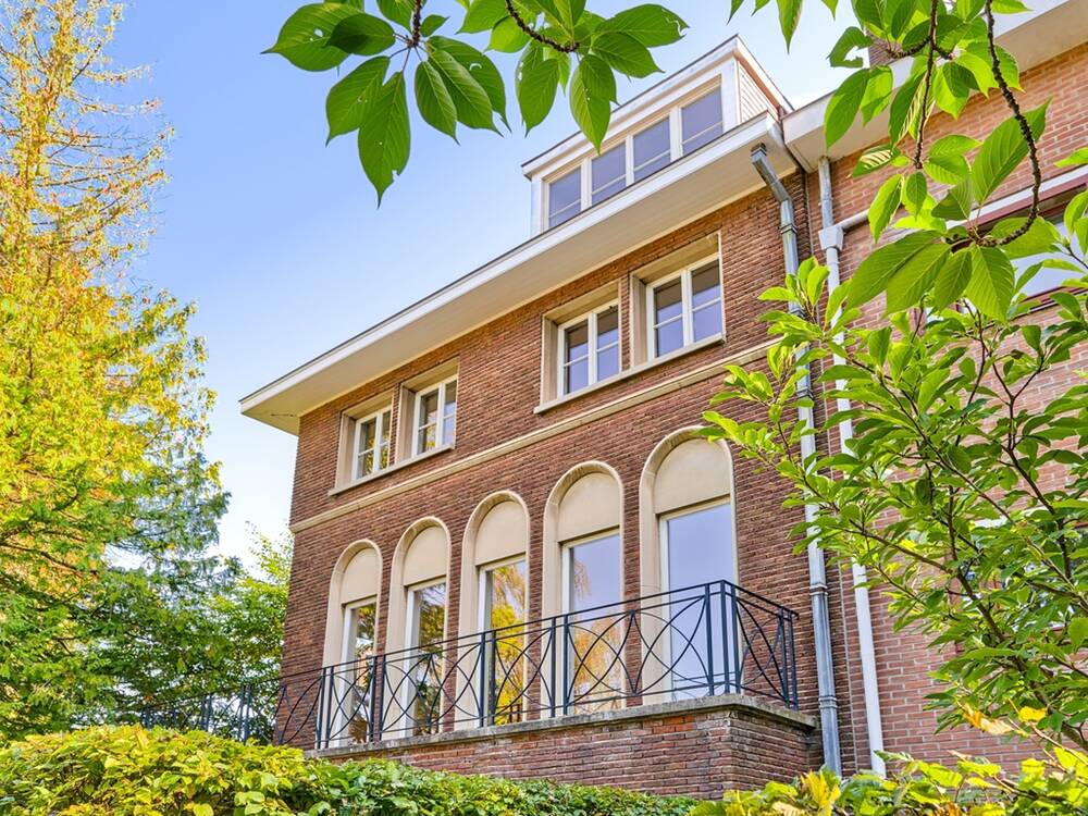 Maison à louer à Woluwe-Saint-Pierre 1150 4200.00€ 5 chambres 325.00m² - annonce 228606