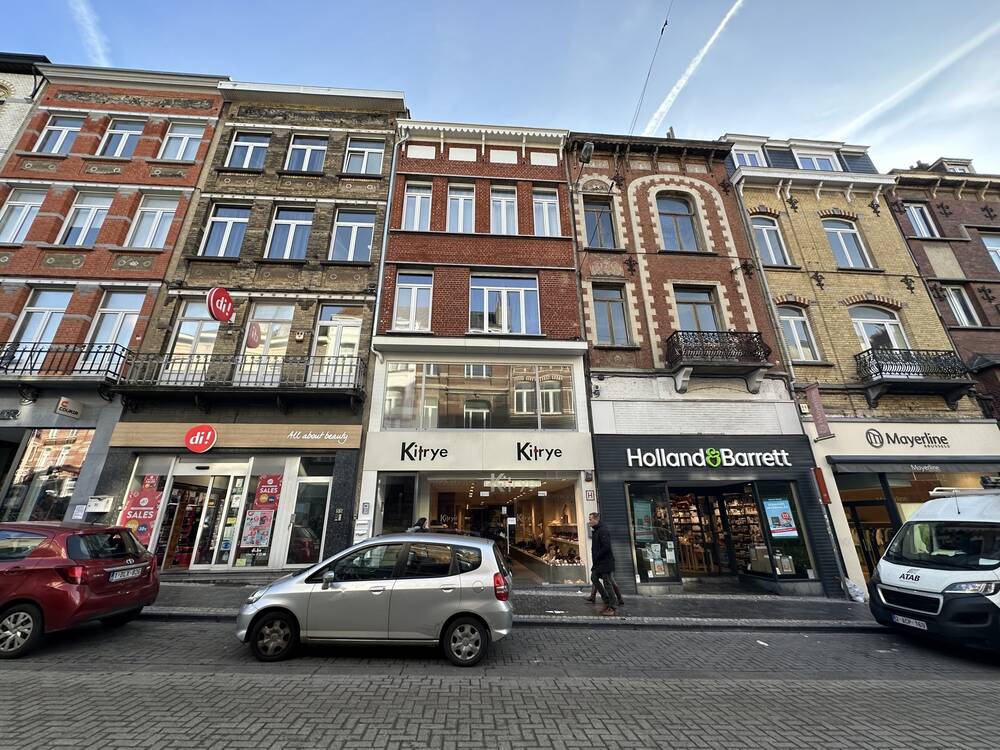 Handelszaak te  huur in Etterbeek 1040 1250.00€  slaapkamers 60.00m² - Zoekertje 235986