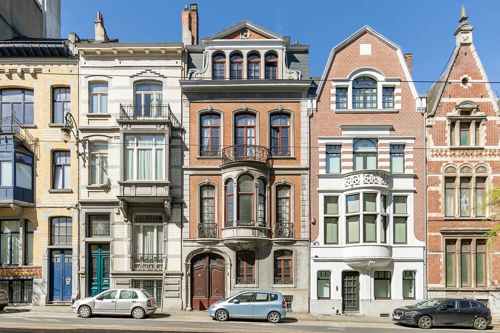 Maison de maître à vendre à Ixelles 1050 1595000.00€ 10 chambres 554.00m² - annonce 239373