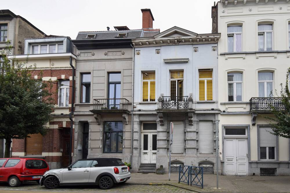 Mixgebouw te  in Anderlecht 1070 580000.00€ 6 slaapkamers 381.00m² - Zoekertje 238224