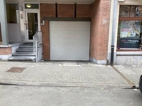 Parking te  huur in Etterbeek 1040 85.00€  slaapkamers m² - Zoekertje 241101