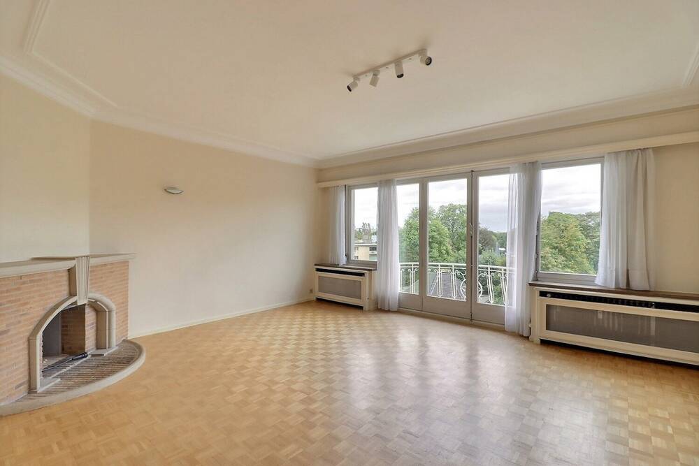 Appartement à  à Ixelles 1050 1650.00€ 3 chambres 135.00m² - annonce 246214