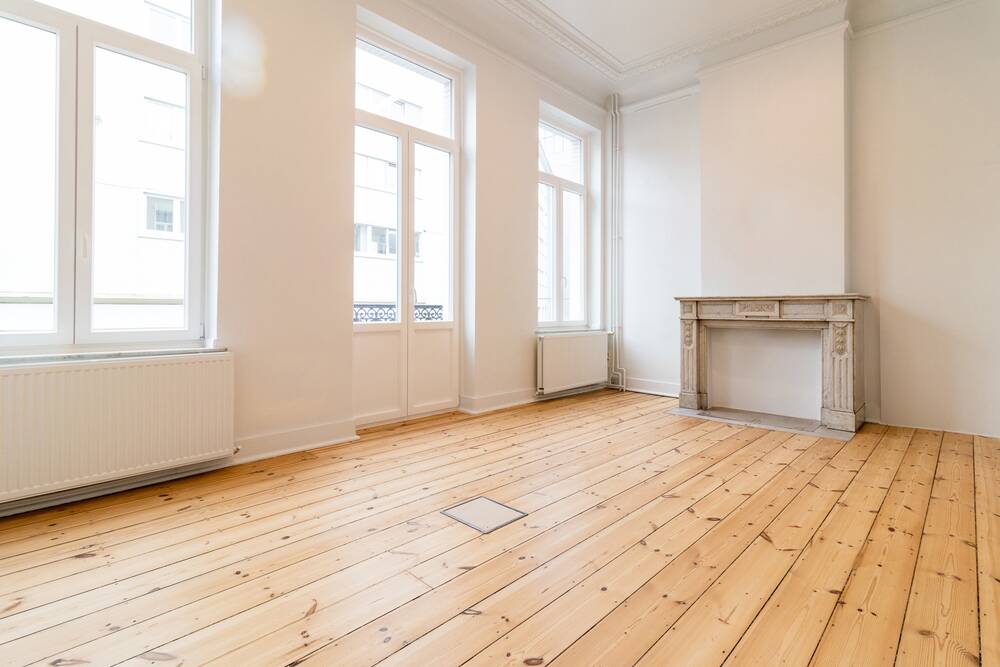 Handelszaak te  huur in Etterbeek 1040 5000.00€  slaapkamers 390.00m² - Zoekertje 247849