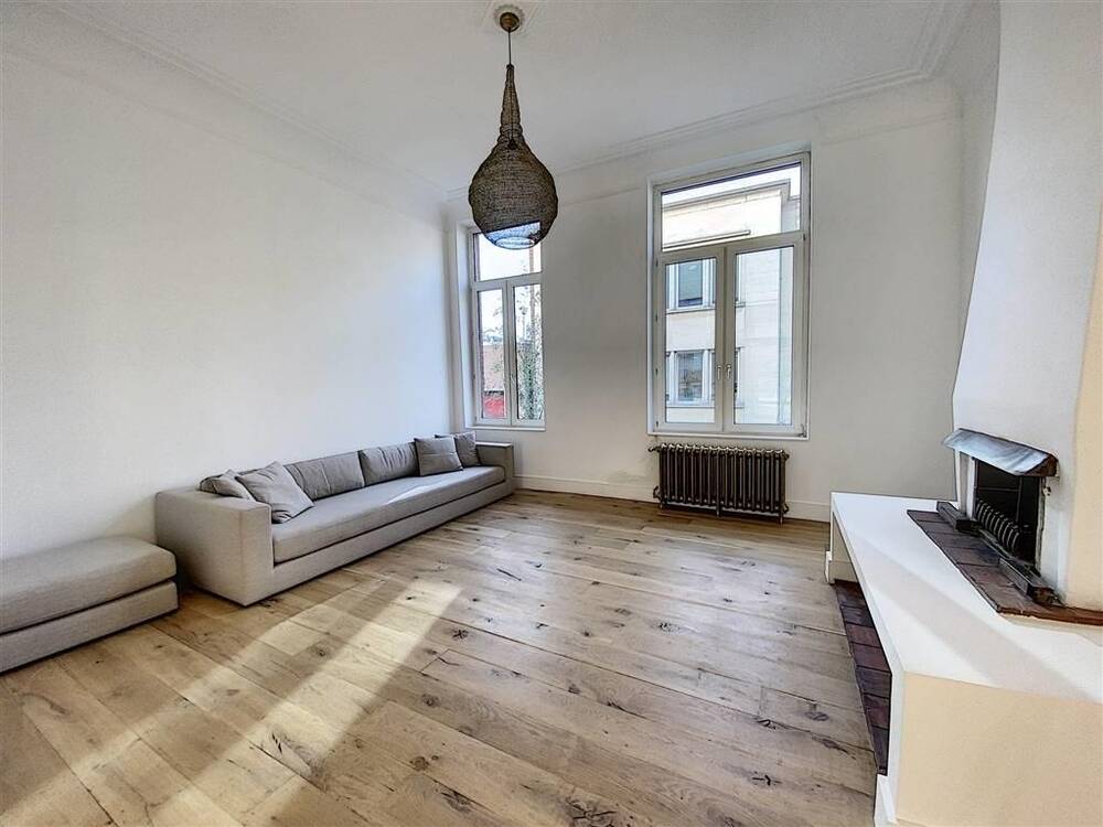 Triplex te  koop in Vorst 1190 695000.00€ 5 slaapkamers 240.00m² - Zoekertje 247550