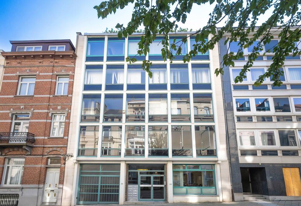 Handelszaak te  huur in Elsene 1050 2600.00€  slaapkamers 200.00m² - Zoekertje 250662