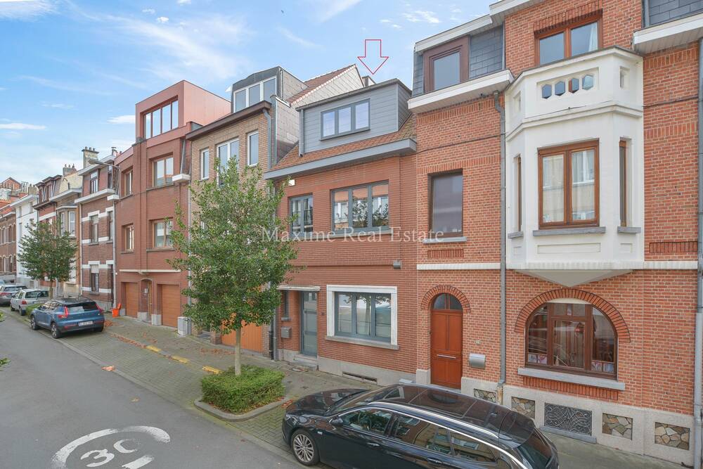 Maison à  à Woluwe-Saint-Pierre 1150 2250.00€ 4 chambres 159.00m² - annonce 314674