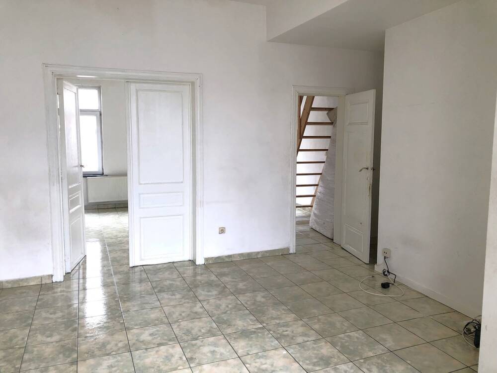 Duplex à vendre à Molenbeek-Saint-Jean 1080 195000.00€ 3 chambres m² - annonce 257370