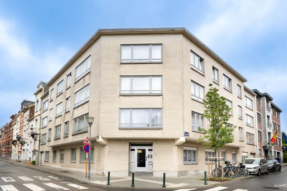 Parking & garage te  koop in Koekelberg 1081 23000.00€  slaapkamers m² - Zoekertje 261048