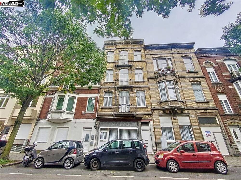 Appartementsgebouw te  koop in Schaarbeek 1030 725000.00€ 6 slaapkamers 344.00m² - Zoekertje 264063