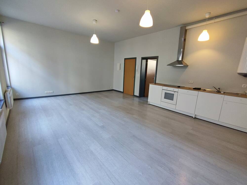 Appartement te  in Brussel 1000 850.00€ 1 slaapkamers 50.00m² - Zoekertje 266357