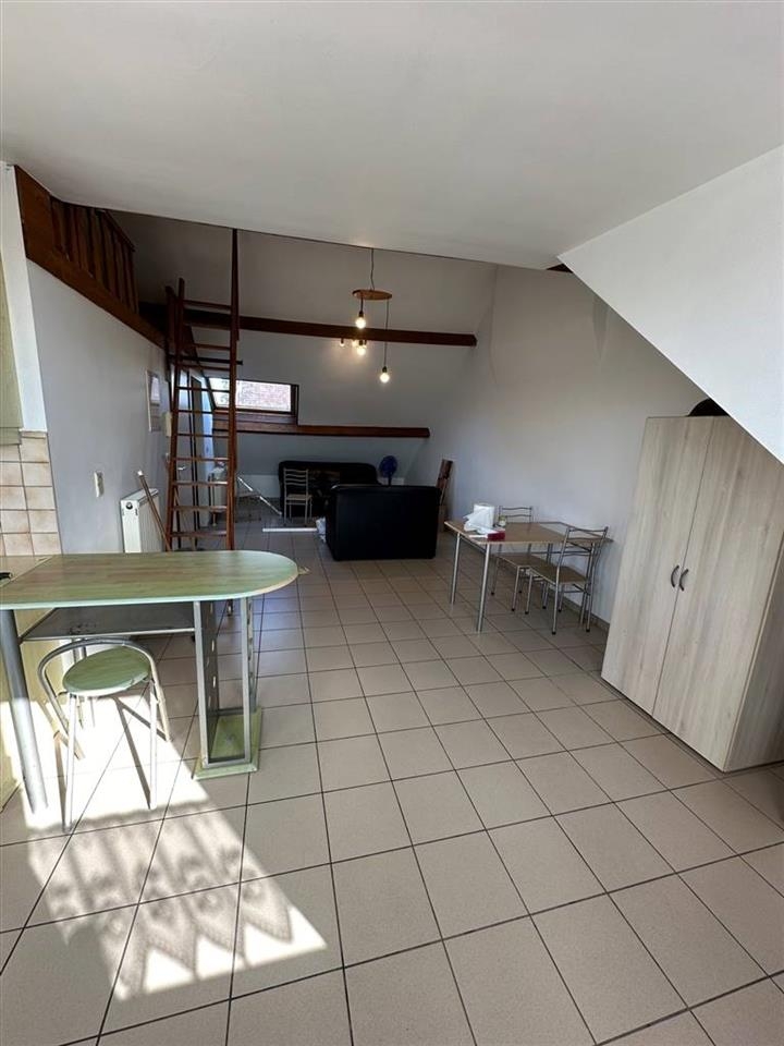 Kot à louer à Gilly 6060 650.00€ 1 chambres 51.00m² - annonce 273531