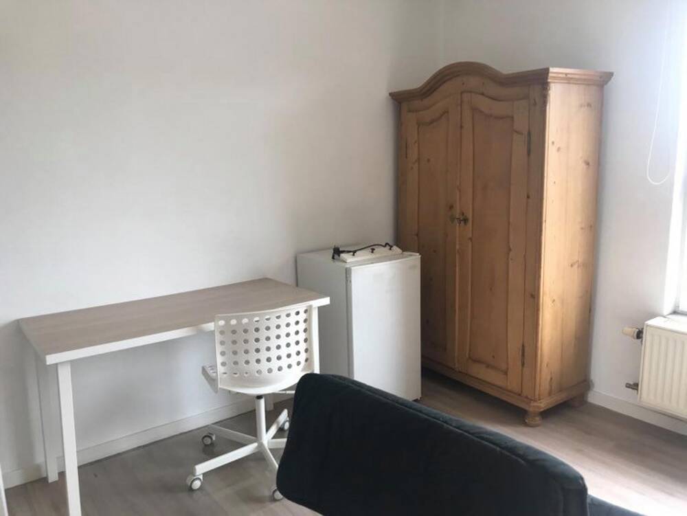 Kot à louer à Libramont-Chevigny 6800 250.00€ 1 chambres 18.00m² - annonce 274103