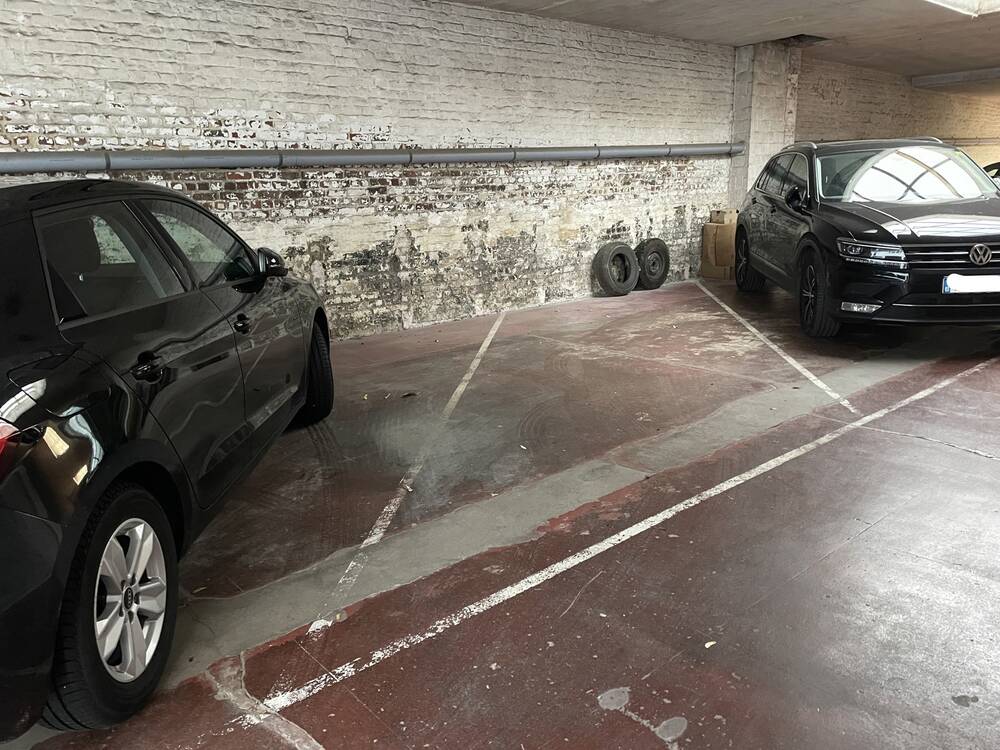 Parking / garage à louer à Woluwe-Saint-Lambert 1200 100.00€  chambres 11.00m² - annonce 283120