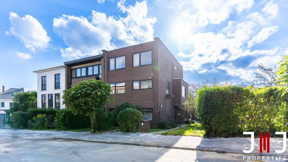 Maison à  à Uccle 1180 800000.00€ 6 chambres 335.00m² - annonce 283389