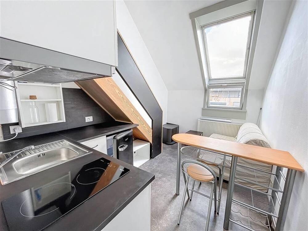 Studio à vendre à Woluwe-Saint-Lambert 1200 149000.00€  chambres 27.00m² - annonce 284222