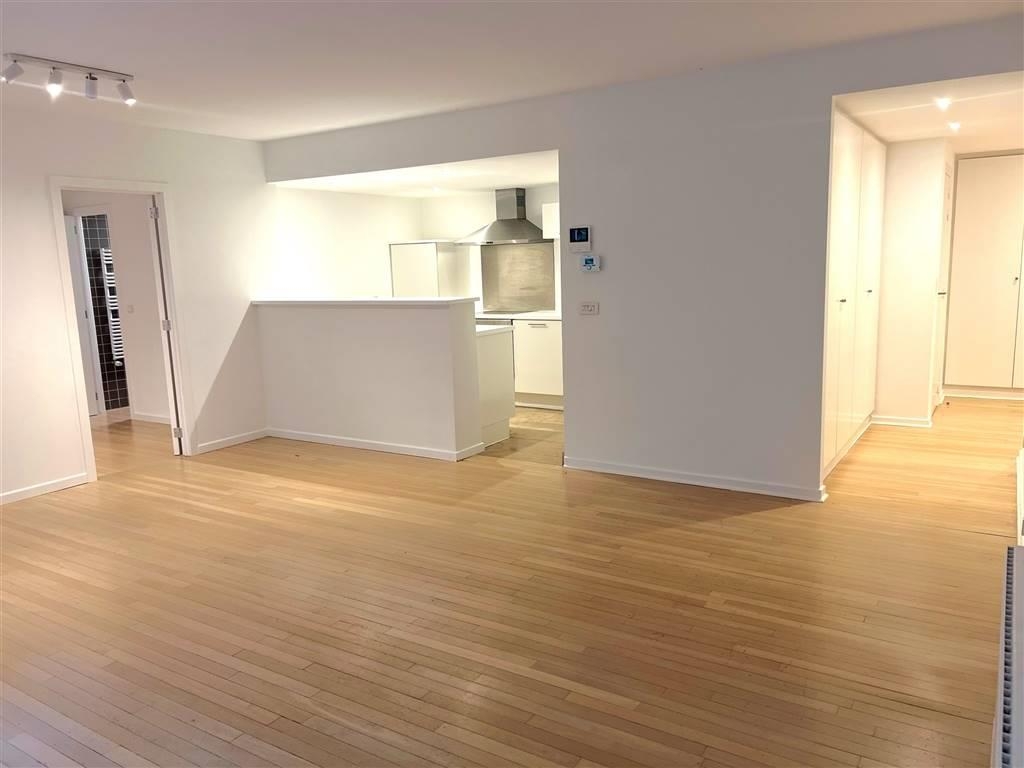 Benedenverdieping te  koop in Ukkel 1180 398000.00€ 2 slaapkamers 87.00m² - Zoekertje 284200