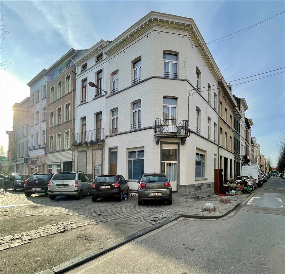 Immeuble de rapport - Immeuble à appartement à vendre à Anderlecht 1070 469000.00€ 2 chambres 250.00m² - annonce 285770