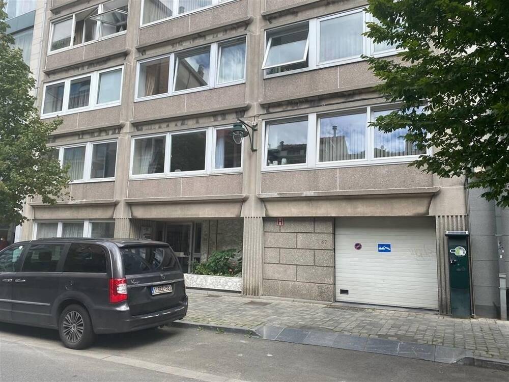 Parking / garage à louer à Bruxelles 1000 125.00€  chambres m² - annonce 291127