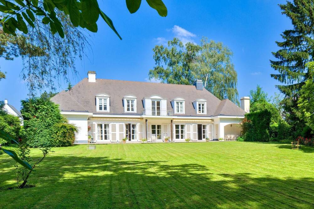 Villa te  in Waterloo 1410 1150000.00€ 4 slaapkamers 380.00m² - Zoekertje 292206