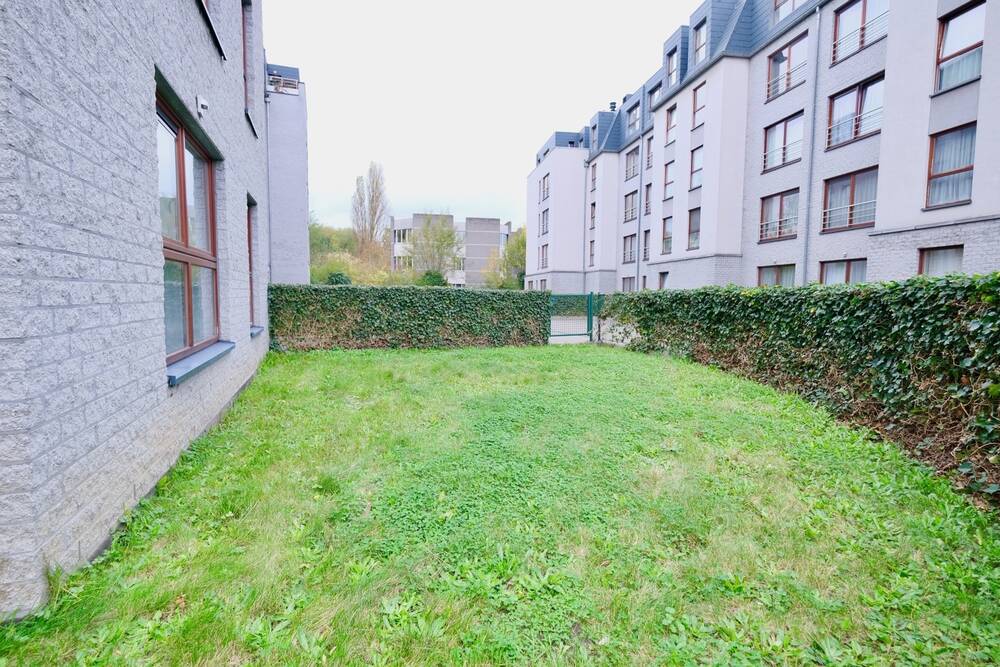 Rez-de-chaussée à vendre à Molenbeek-Saint-Jean 1080 279000.00€ 2 chambres 89.00m² - annonce 292519