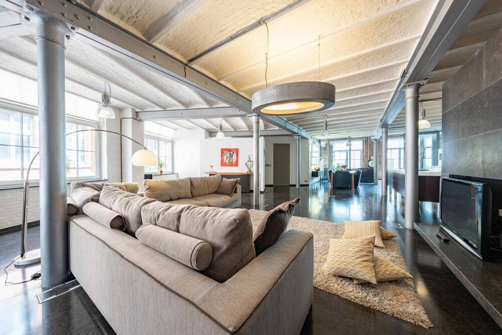 Loft te  huur in Brussel 1000 2750.00€ 1 slaapkamers 240.00m² - Zoekertje 294343