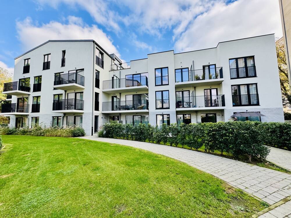 Penthouse te  huur in Sint-Lambrechts-Woluwe 1200 2500.00€ 2 slaapkamers 107.00m² - Zoekertje 294341