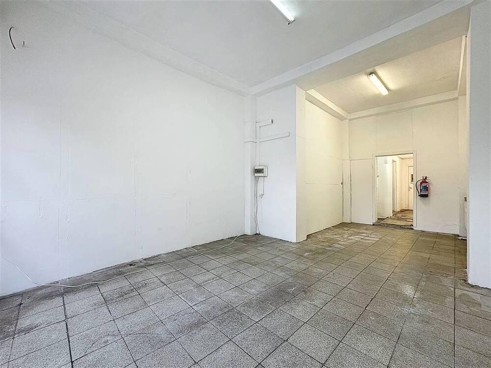 Commerce à vendre à Schaerbeek 1030 149000.00€  chambres 65.00m² - annonce 295286