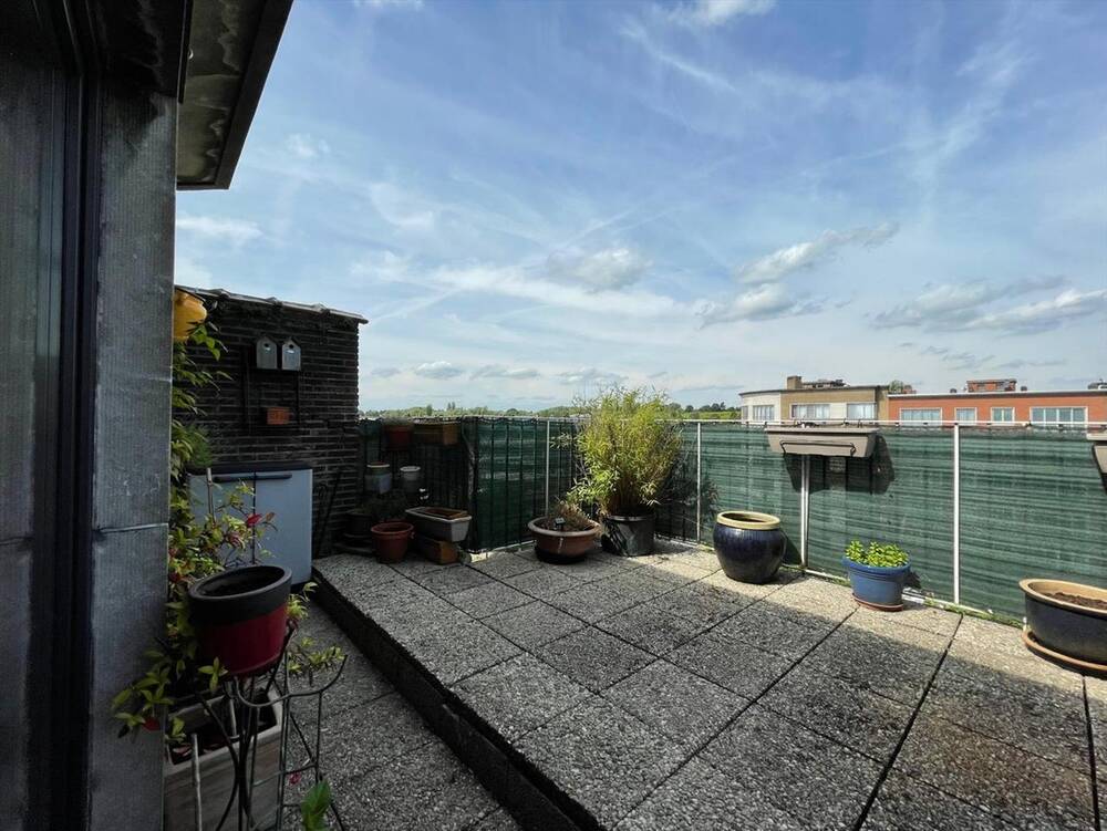 Penthouse à vendre à Molenbeek-Saint-Jean 1080 259000.00€ 2 chambres m² - annonce 297182