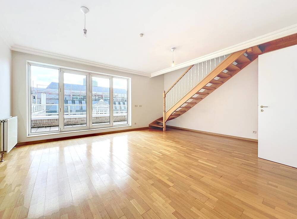 Duplex à vendre à Bruxelles 1000 425000.00€ 2 chambres 110.00m² - annonce 296789