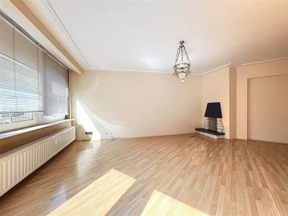 Appartement te  in Sint-Jans-Molenbeek 1080 205000.00€ 2 slaapkamers 90.00m² - Zoekertje 298067