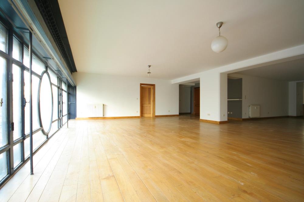 Loft te  koop in Brussel 1000 385000.00€ 2 slaapkamers 190.00m² - Zoekertje 297385