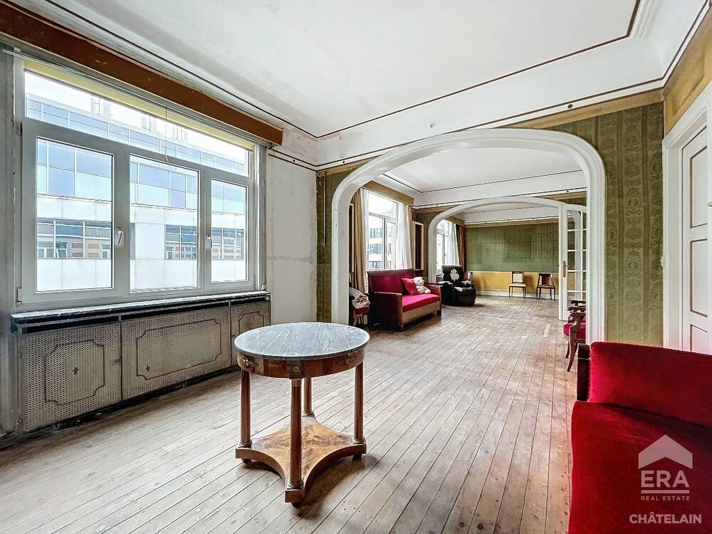 Appartement te  in Brussel 1000 595000.00€ 3 slaapkamers 170.00m² - Zoekertje 299640