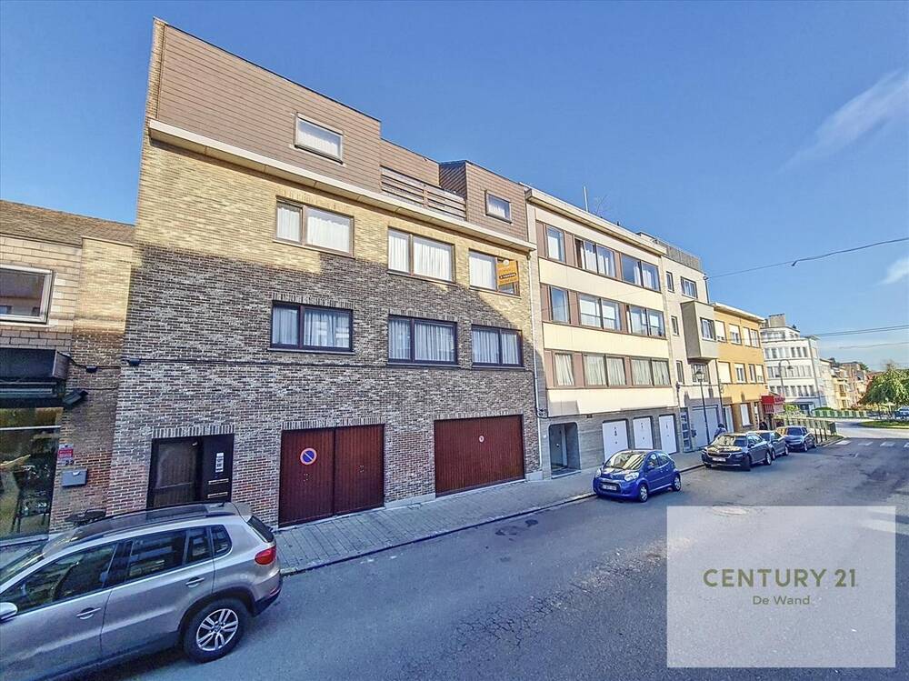 Appartement te  koop in Laken 1020 270000.00€ 3 slaapkamers 115.00m² - Zoekertje 299216