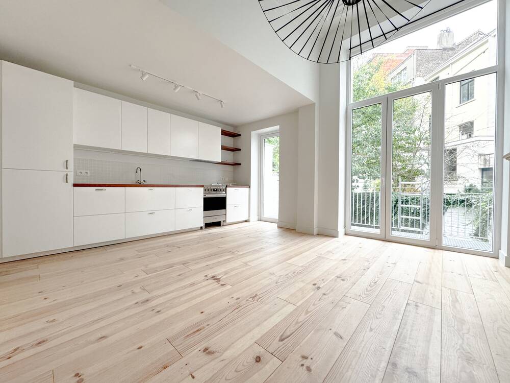 Duplex à louer à Saint-Gilles 1060 2050.00€ 2 chambres 135.00m² - annonce 299820