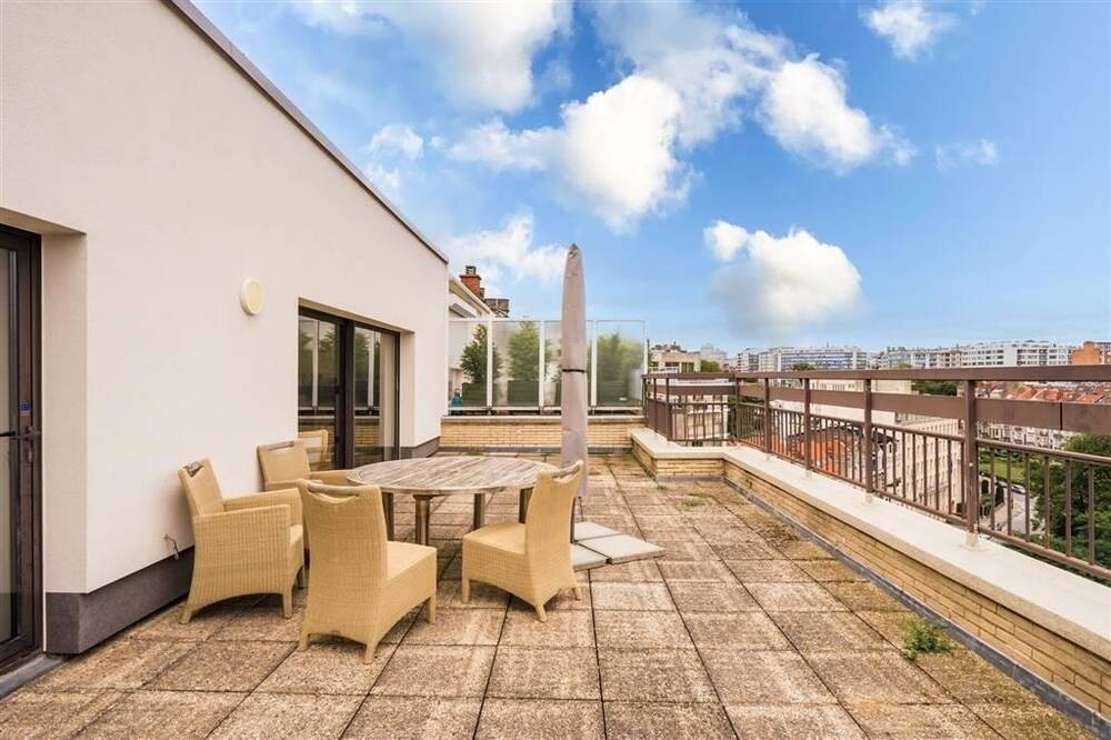 Penthouse à vendre à Bruxelles 1000 645000.00€ 2 chambres 100.00m² - annonce 299097