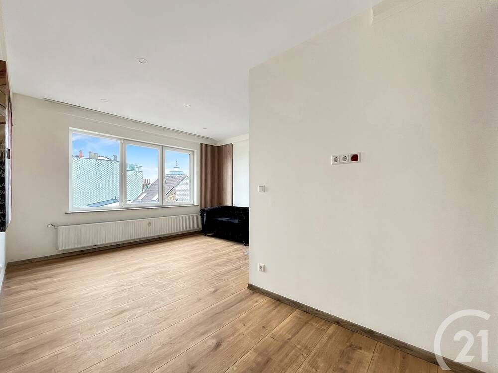 Appartement te  koop in Etterbeek 1040 208000.00€ 0 slaapkamers 35.00m² - Zoekertje 301066