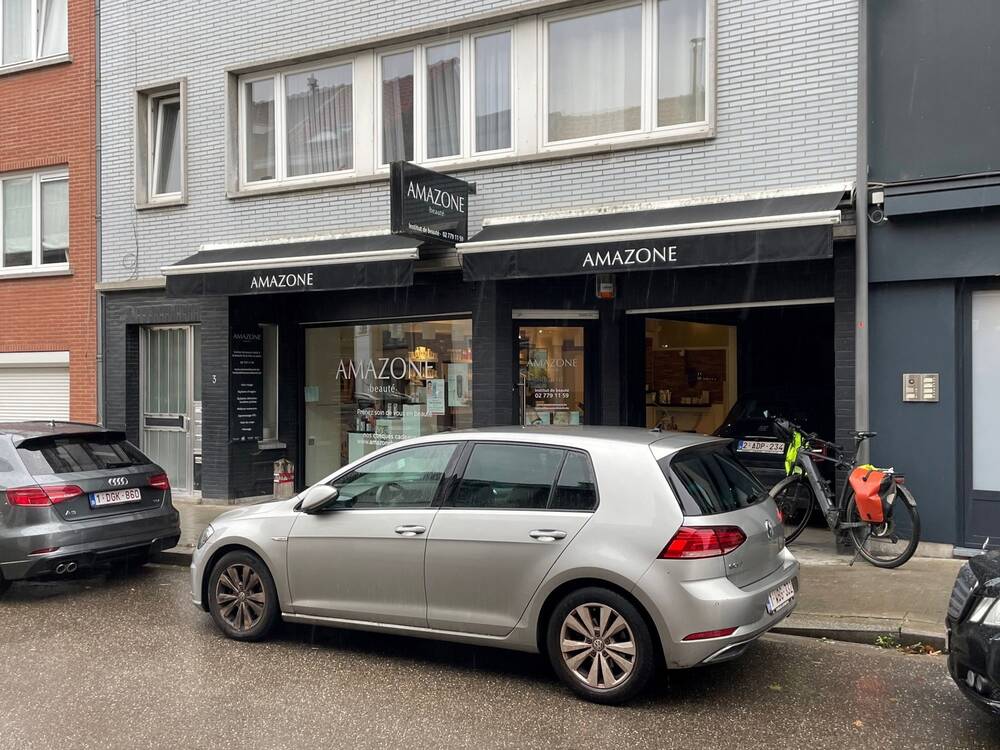 Commerce à louer à Woluwe-Saint-Pierre 1150 2250.00€  chambres 189.00m² - annonce 303947