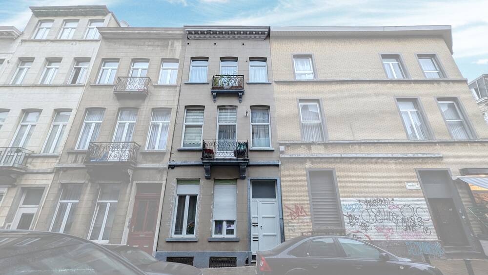 Huis te  koop in Schaarbeek 1030 400000.00€ 4 slaapkamers 215.00m² - Zoekertje 305105