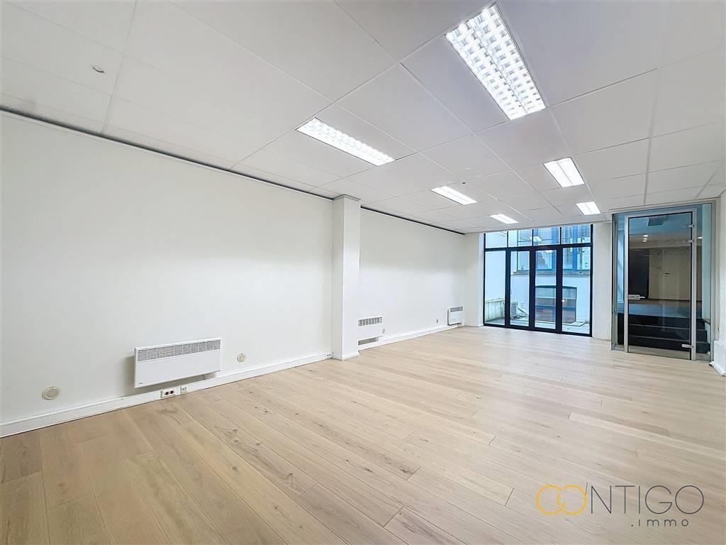 Handelszaak te  huur in Brussel 1000 2800.00€  slaapkamers 350.00m² - Zoekertje 305230